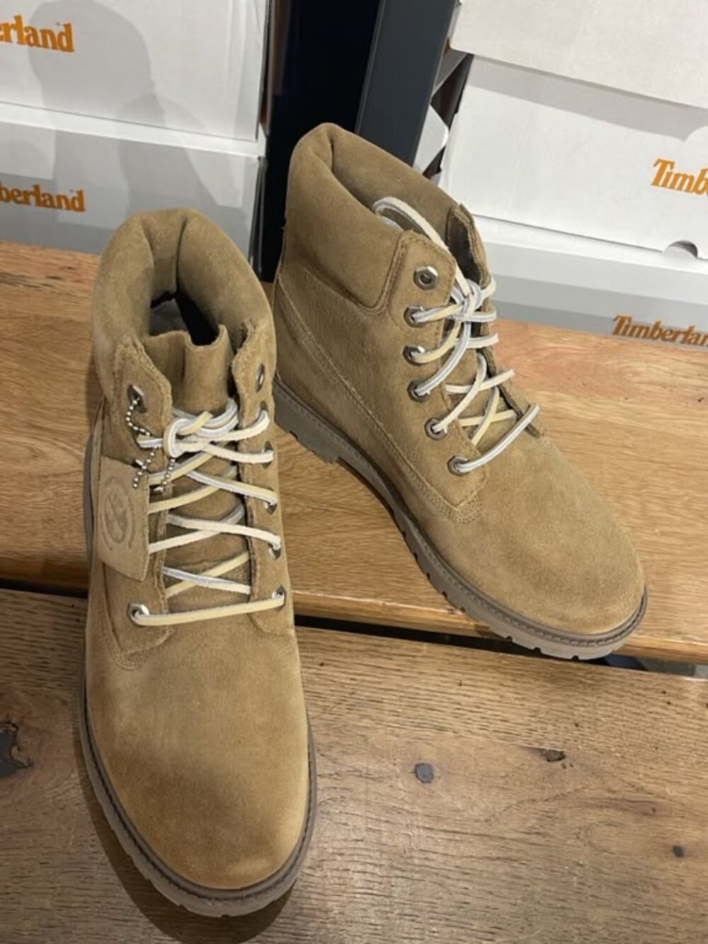 TIMBERLAND WOMEN'S  PREMIUM 6 IN LACE WATERPROOF BOOT MD BEIGE SUEDE A43F8-EW1